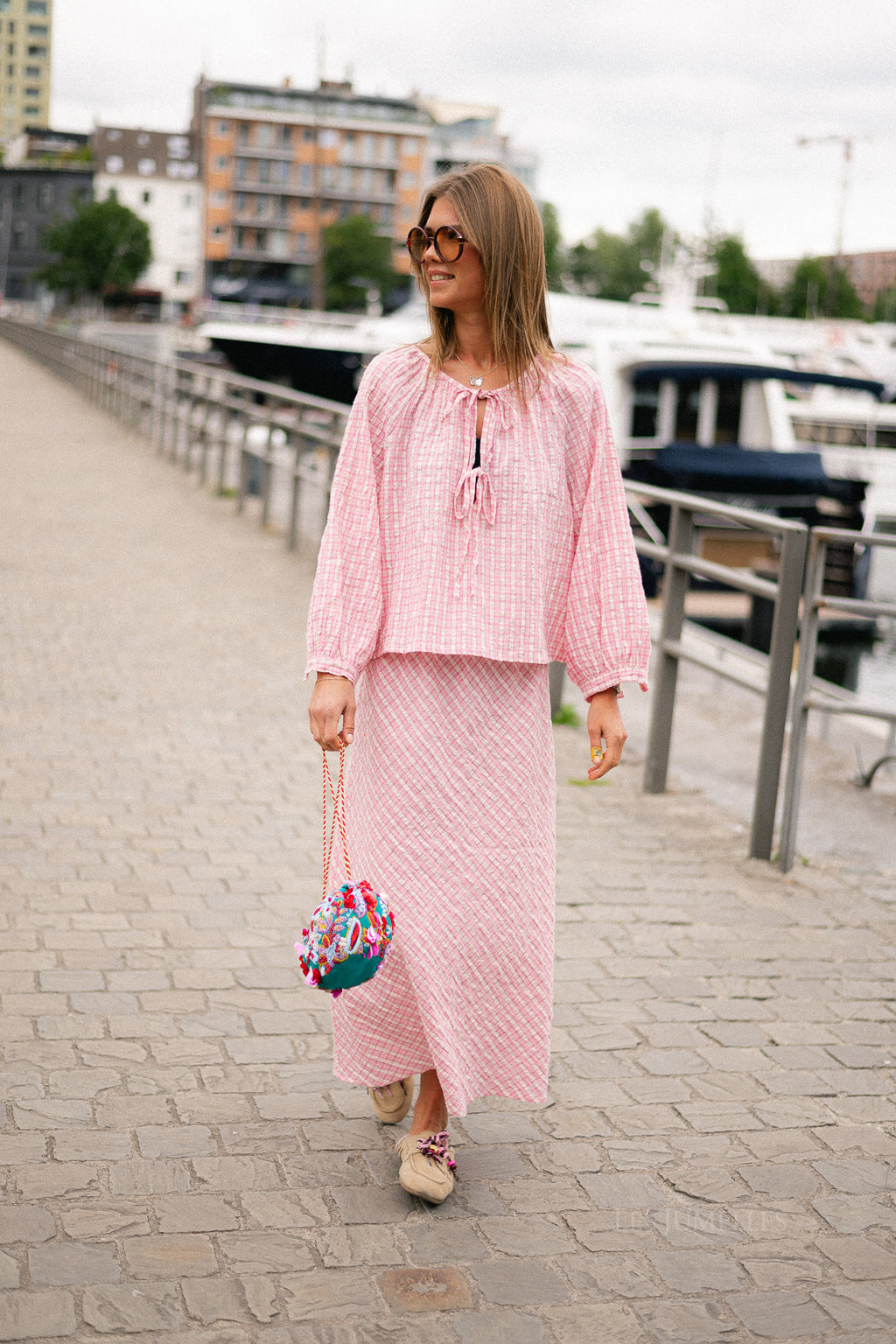 Lianne tie front checkered blouse pink