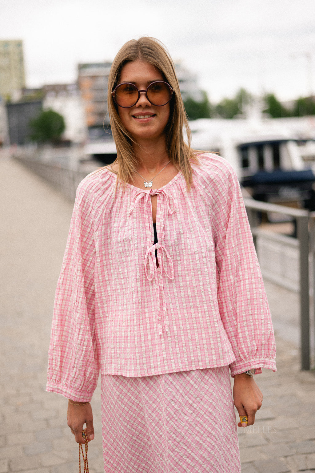 Lianne tie front checkered blouse pink