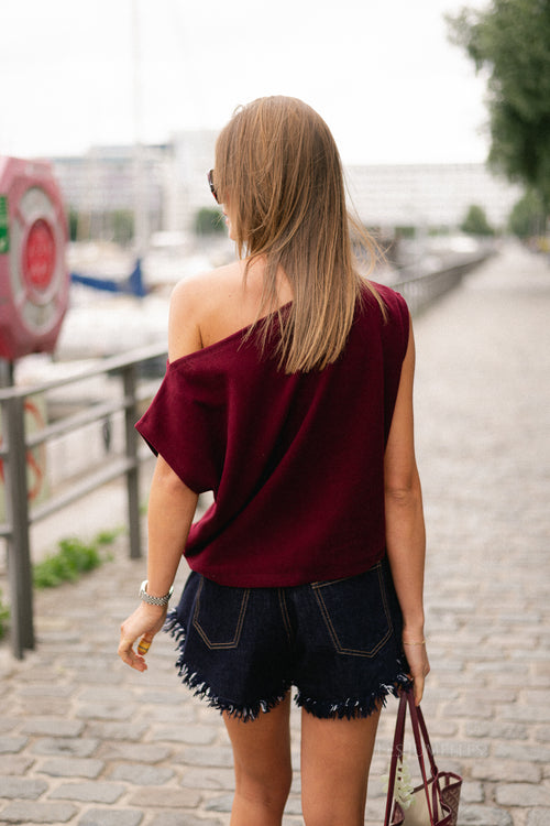 Amaya asymmetric top cherry