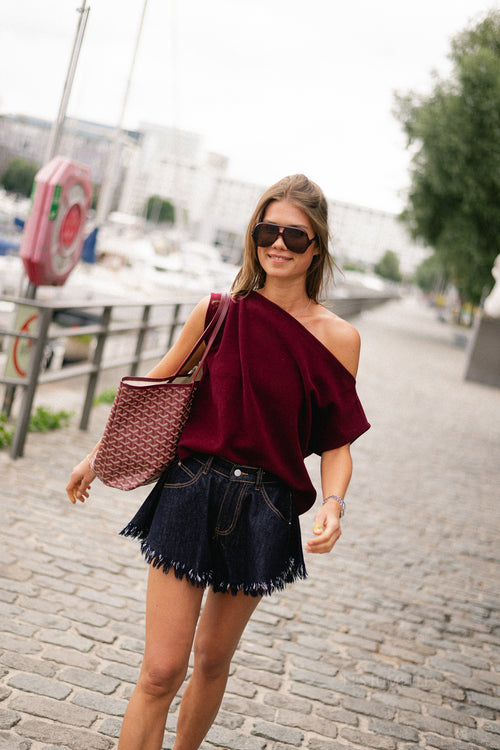 Amaya asymmetric top cherry