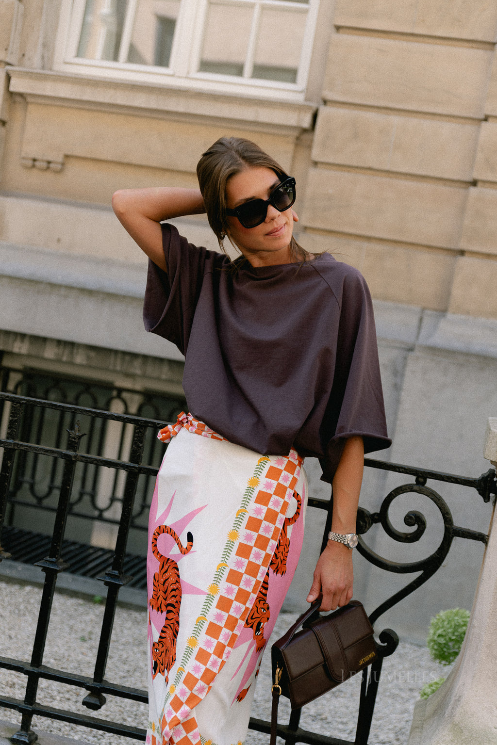Jeanne T-shirt brown