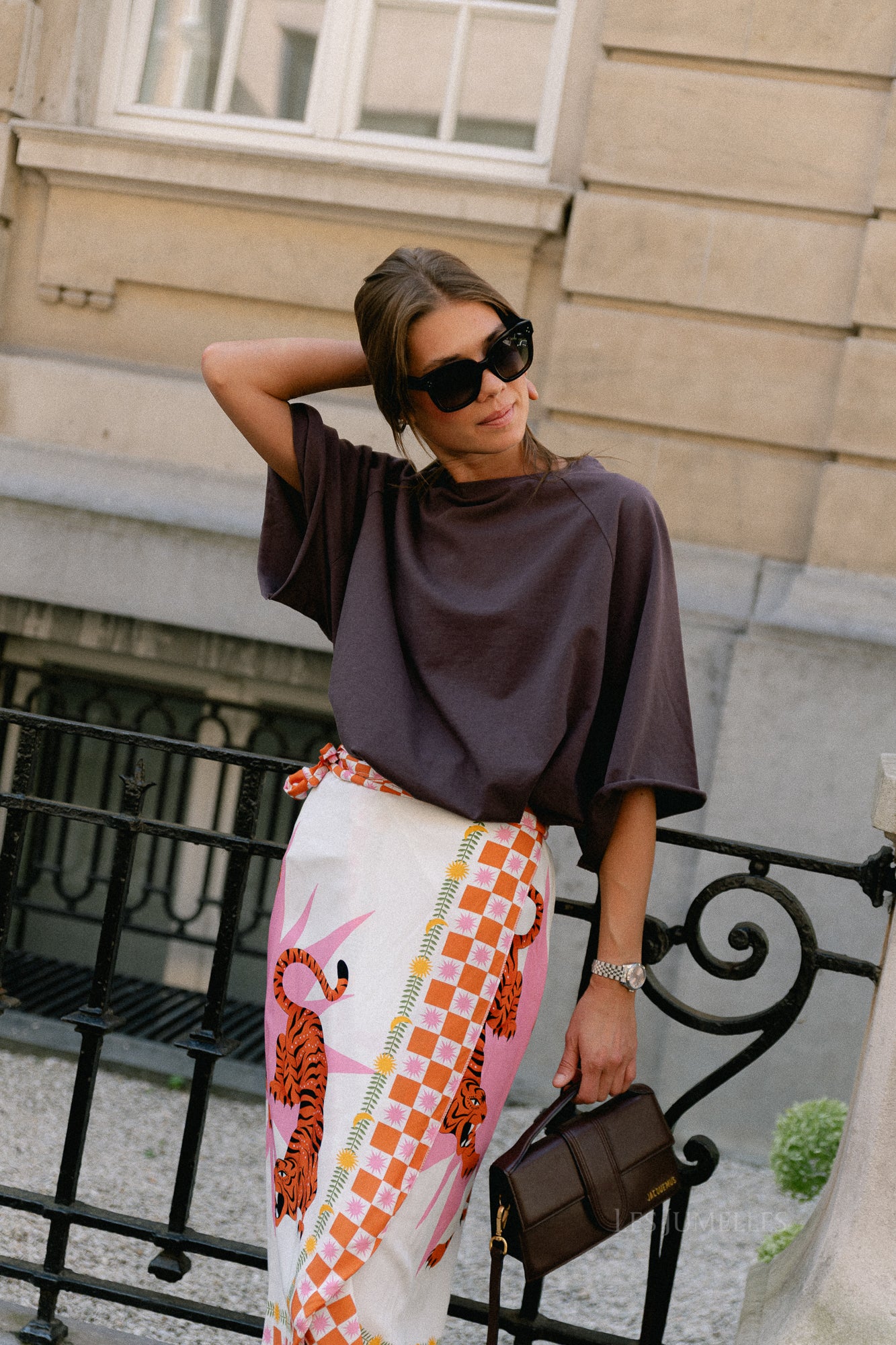Jeanne T-shirt brown
