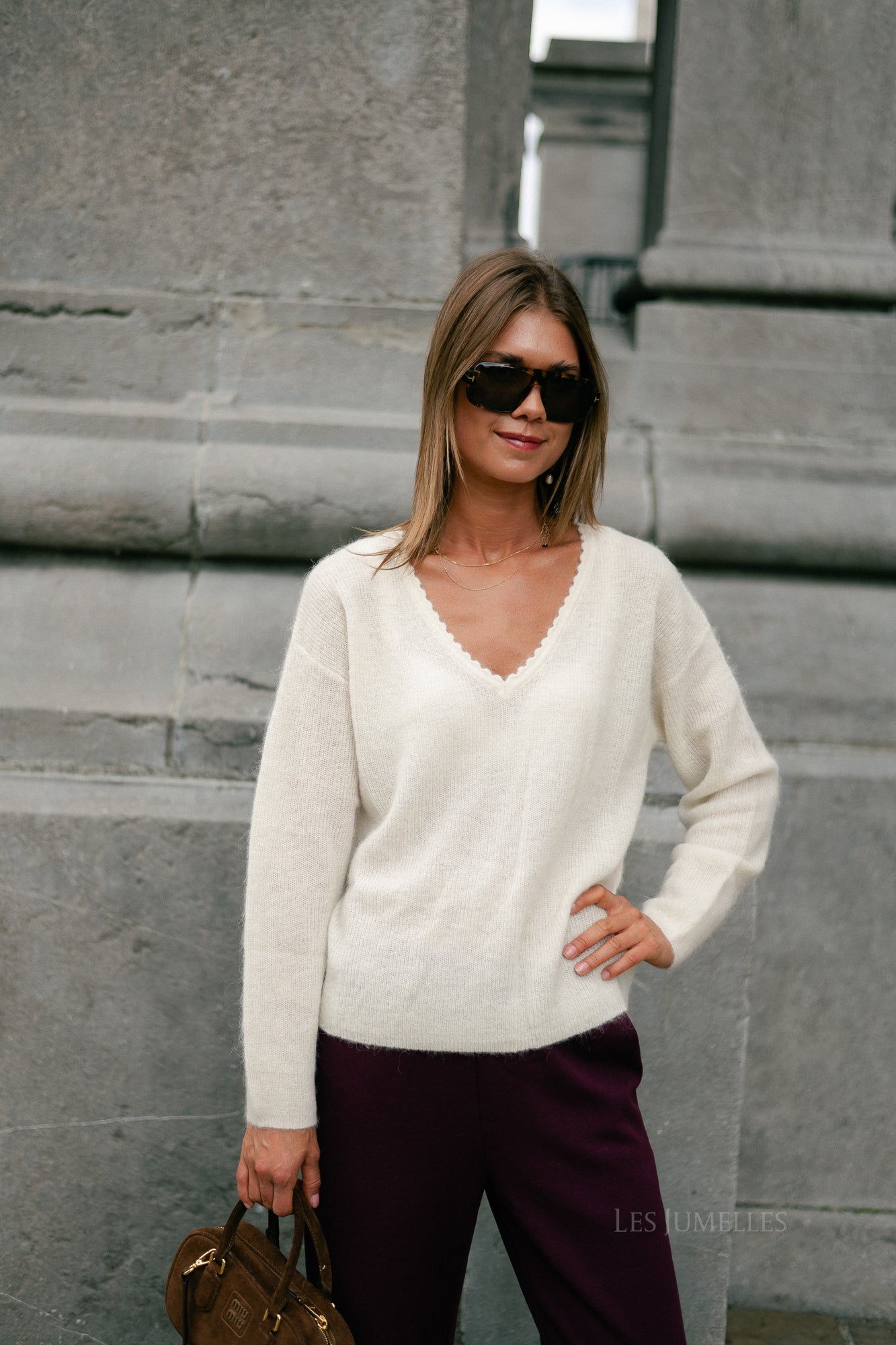 Eunice V-neck jumper ecru