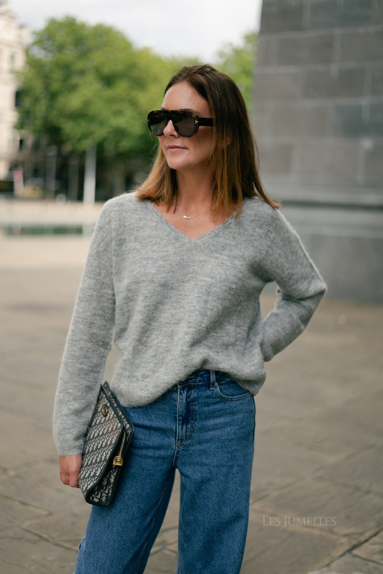 Eunice V-neck jumper anthracite grey
