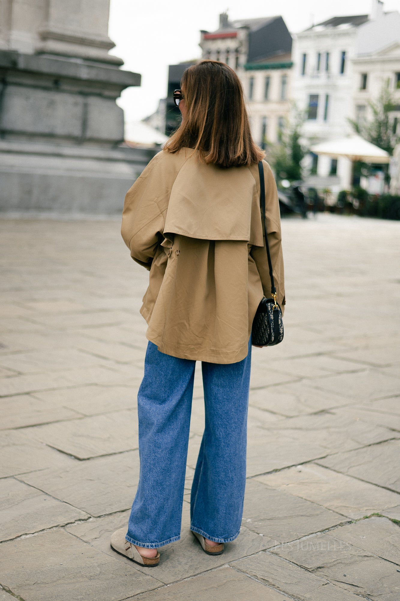 Alex barn jacket camel