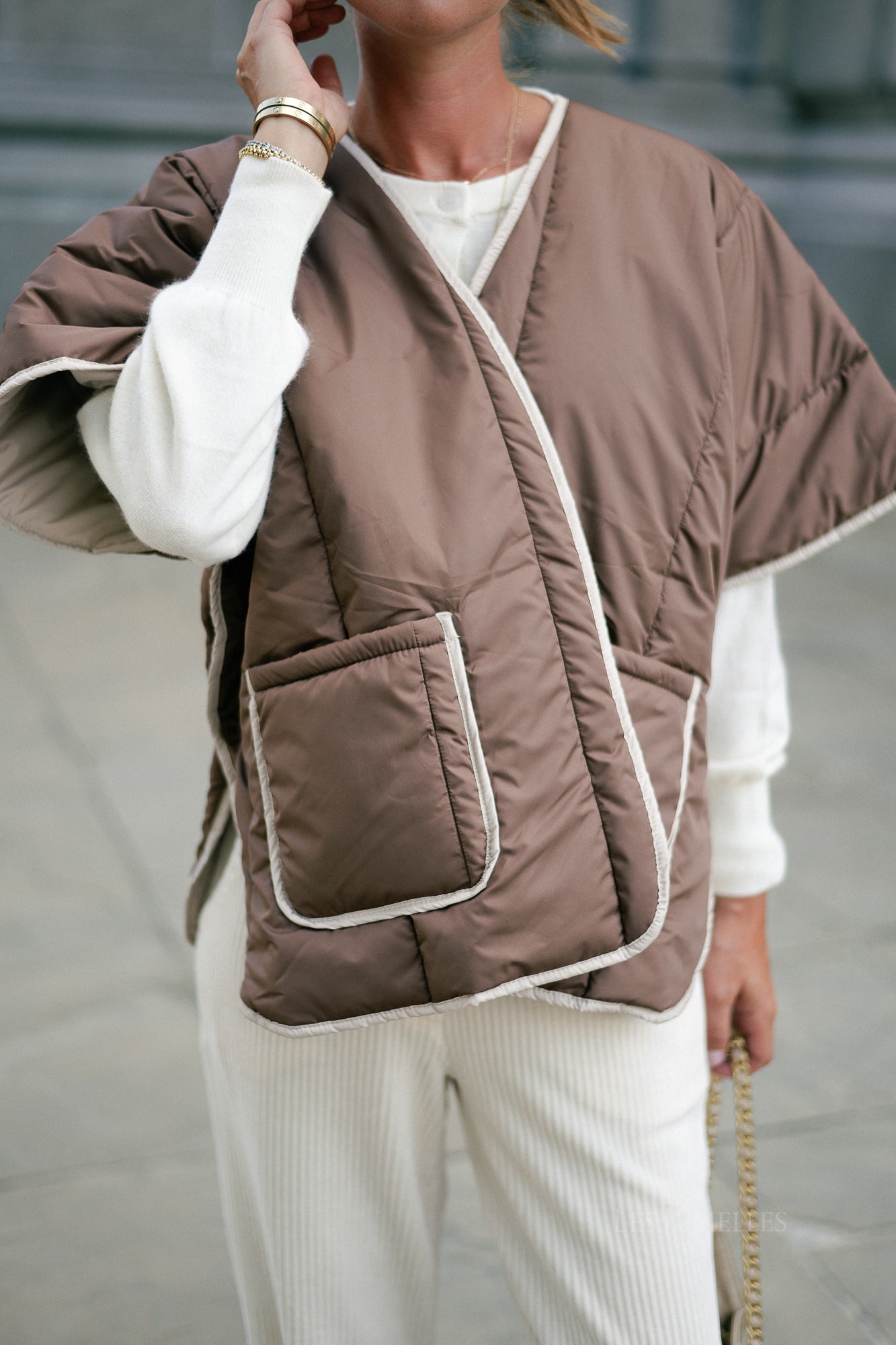 Aline cape brown/beige