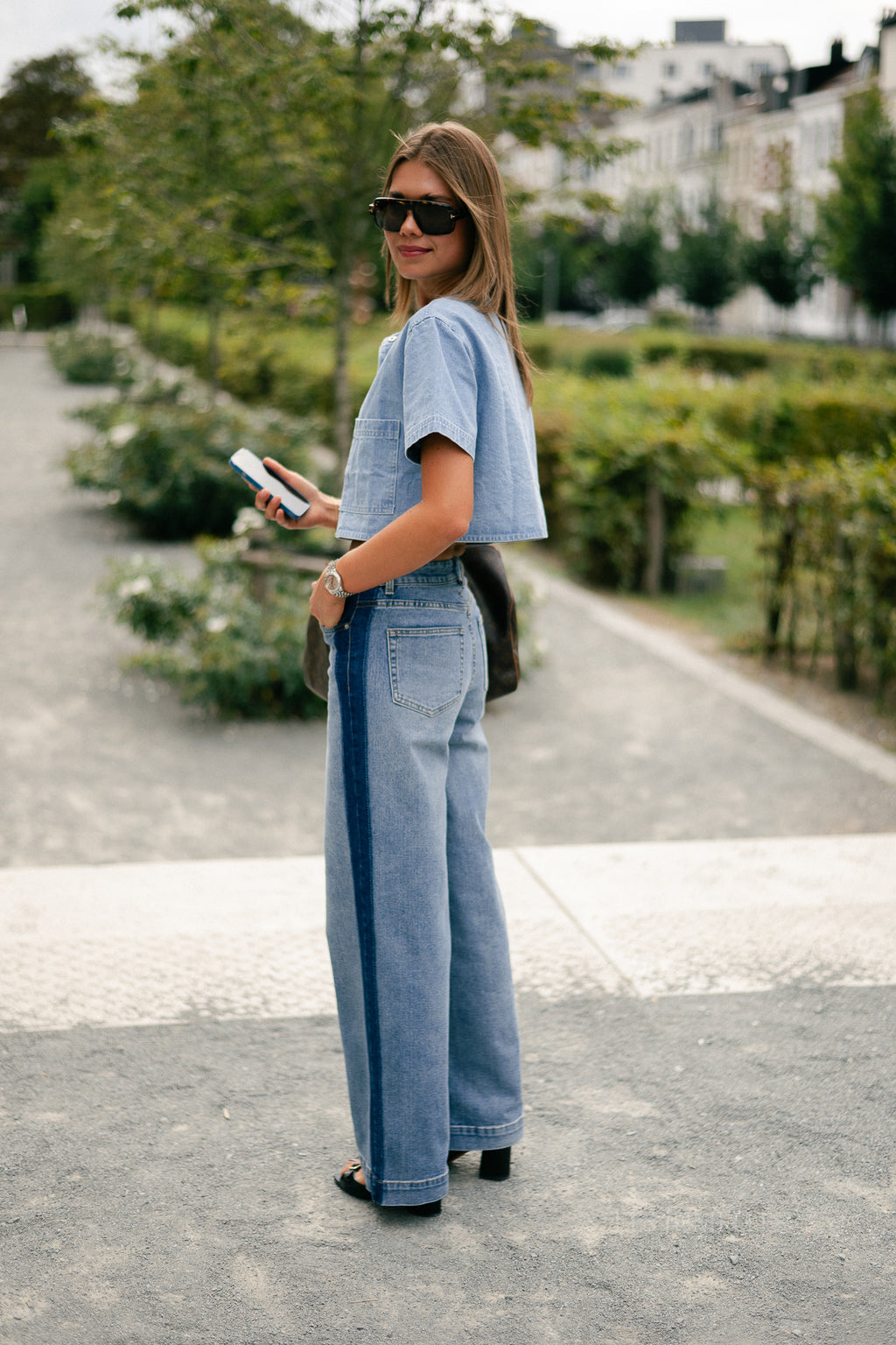 Juniper cropped blouse light blue denim