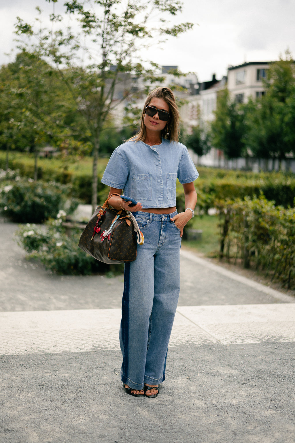 Juniper cropped blouse light blue denim