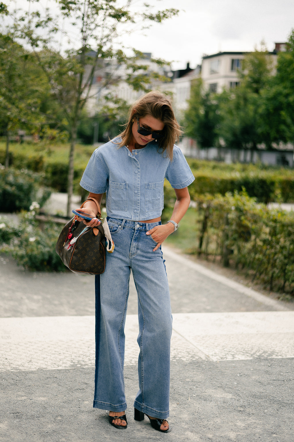 Juniper cropped blouse light blue denim