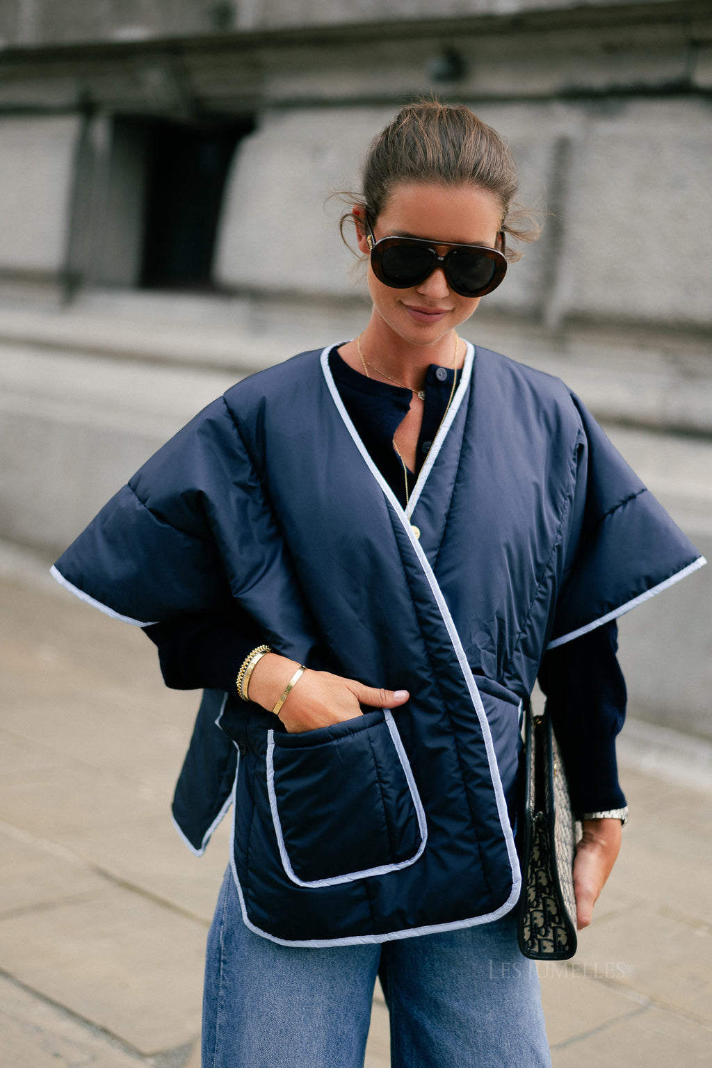 Aline cape navy/light blue