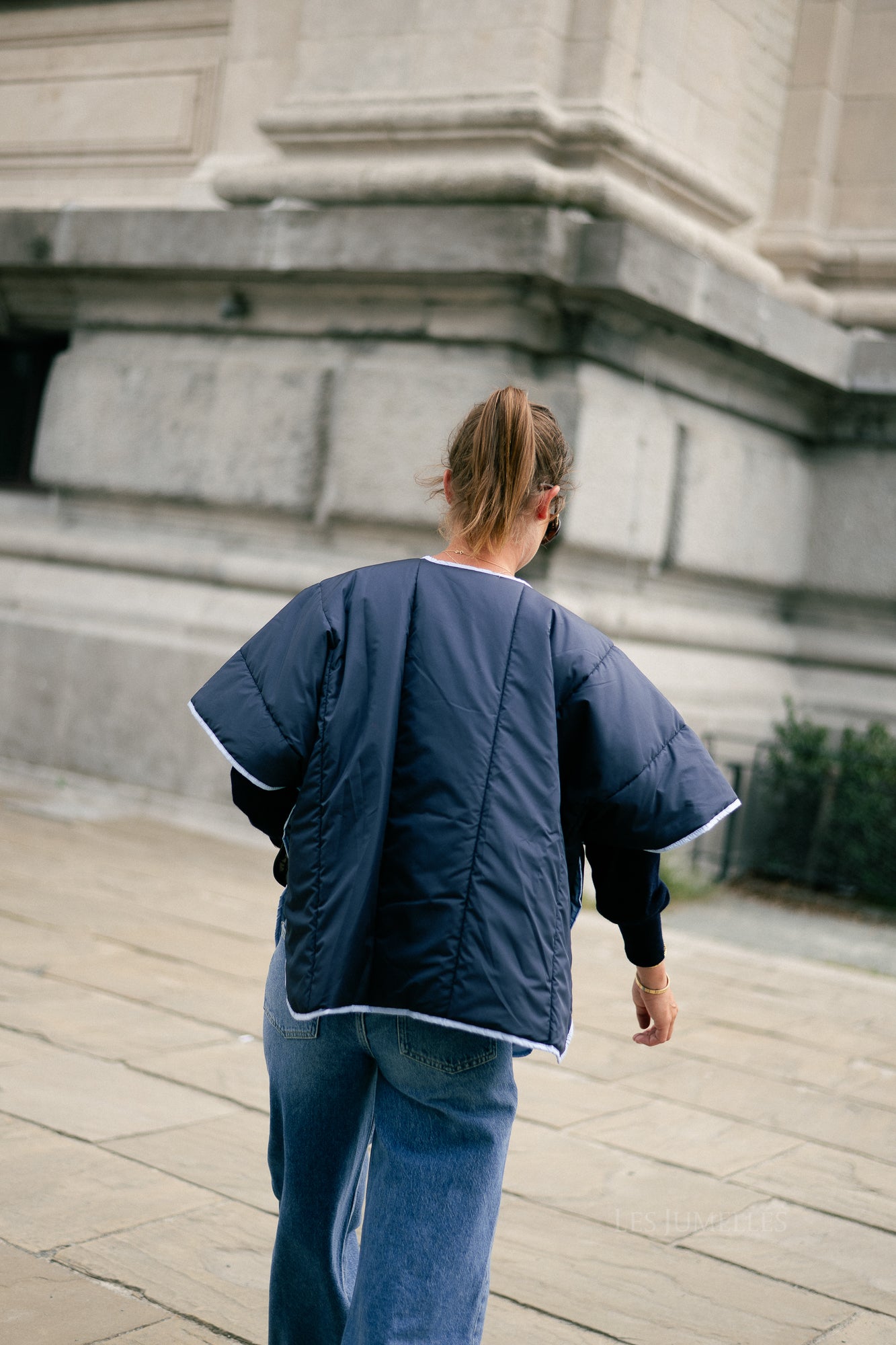 Aline cape navy/light blue