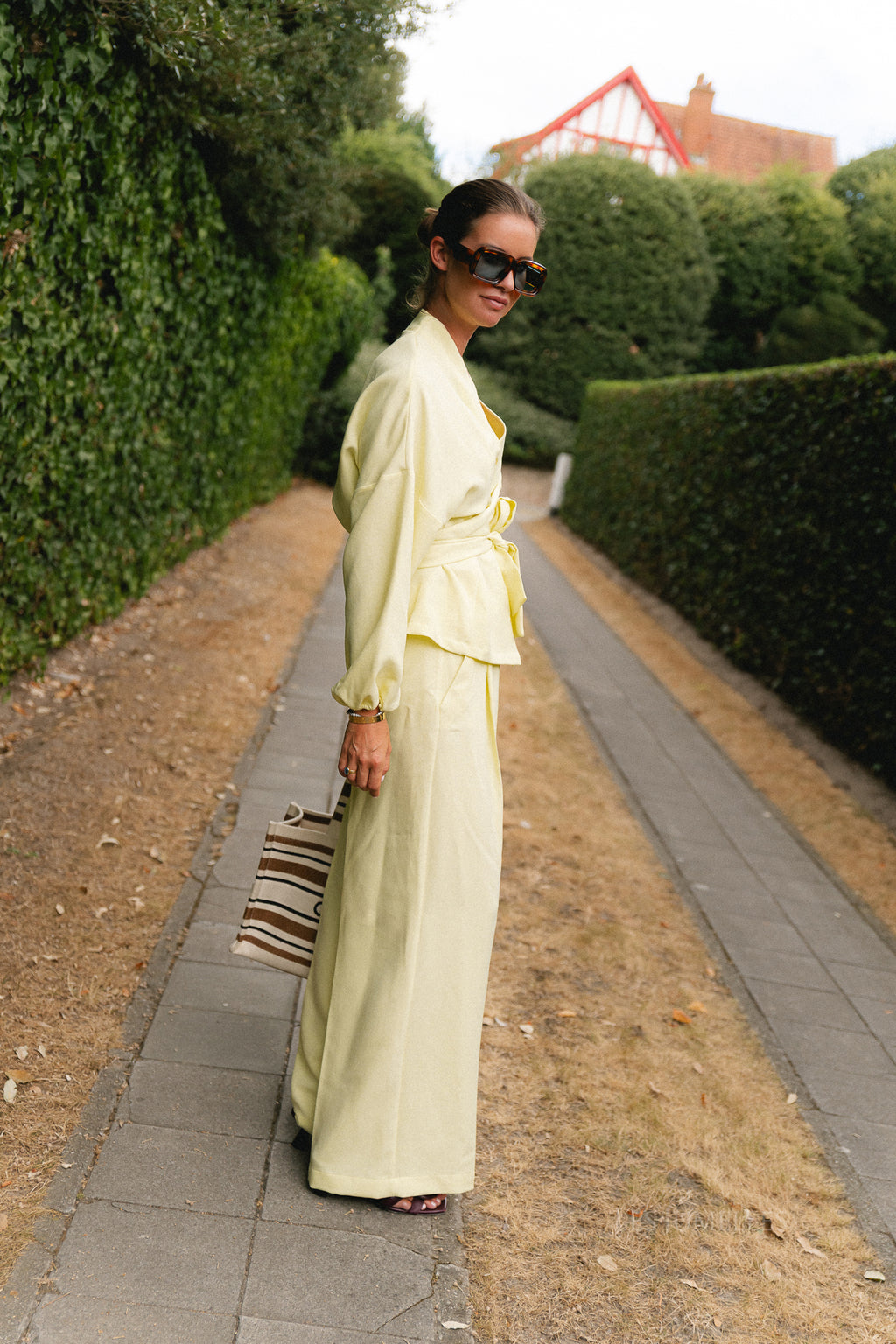 Kylie wide leg trousers butter yellow