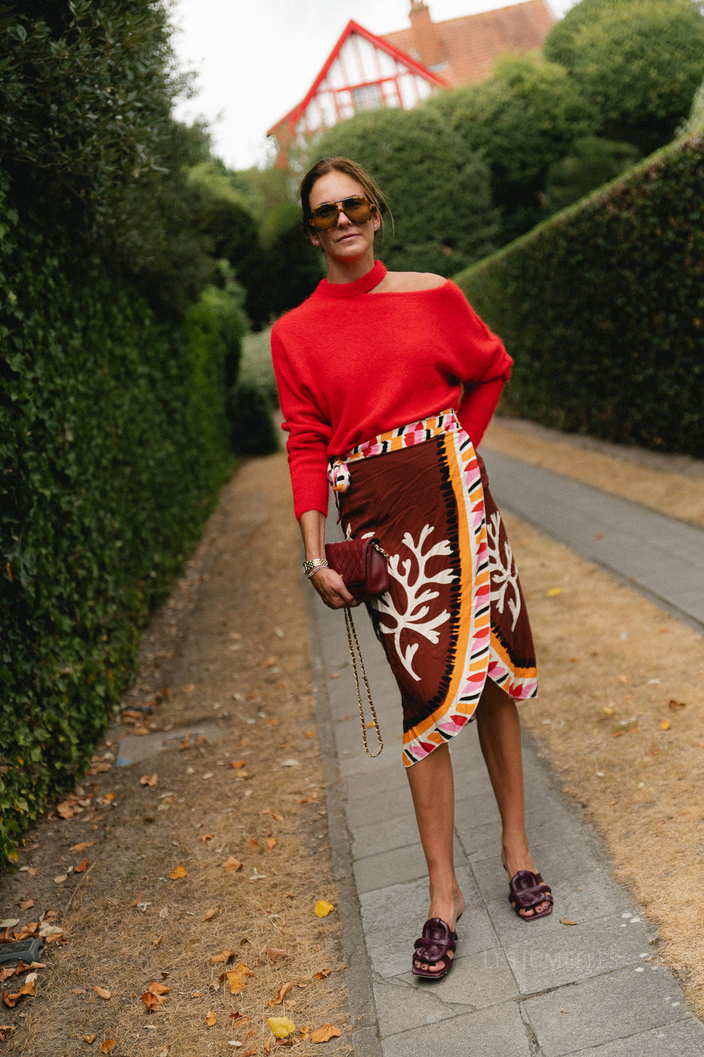 Beatrice open shoulder jumper fiery red