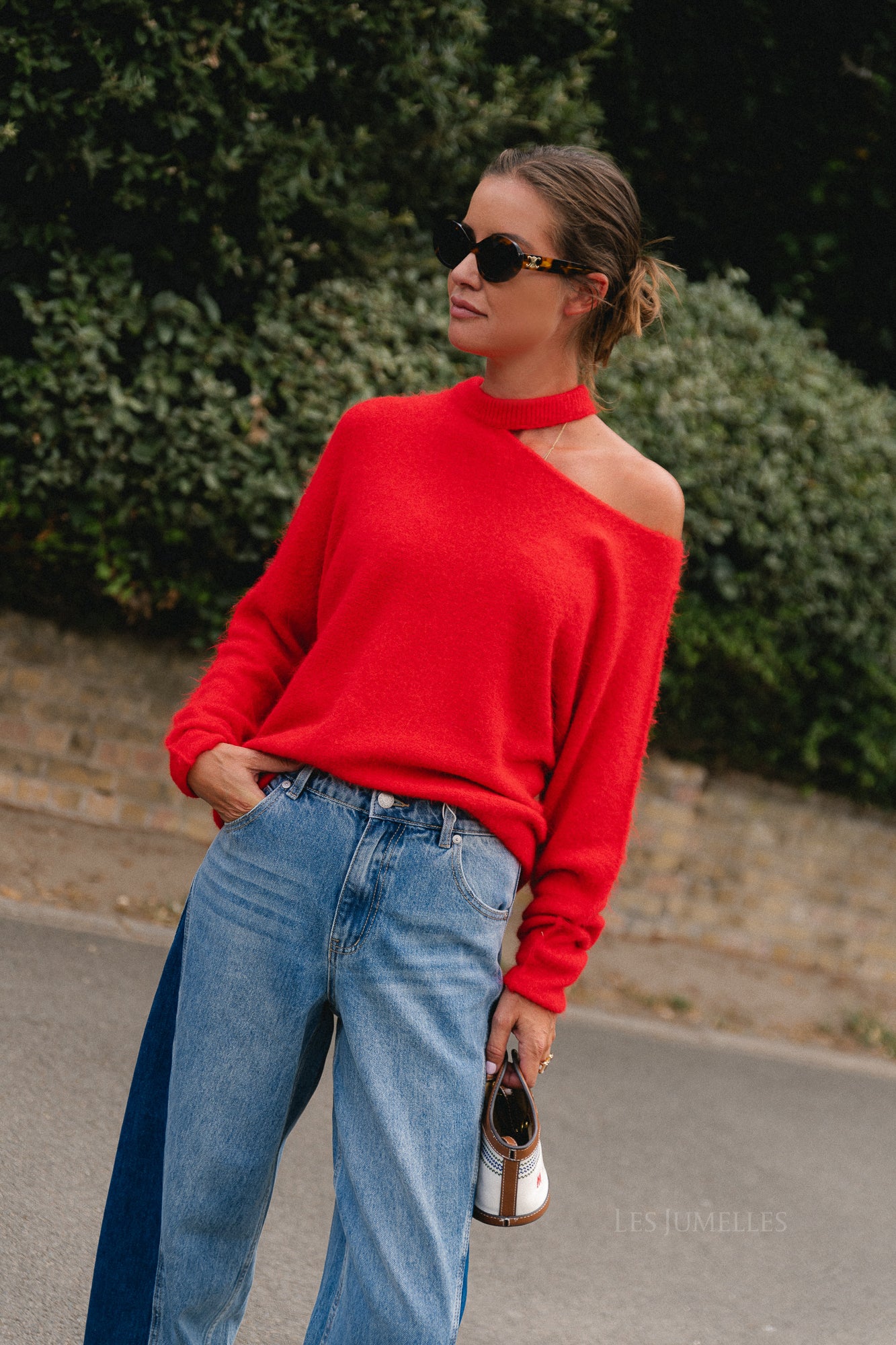 Macey open shoulder jumper coral red