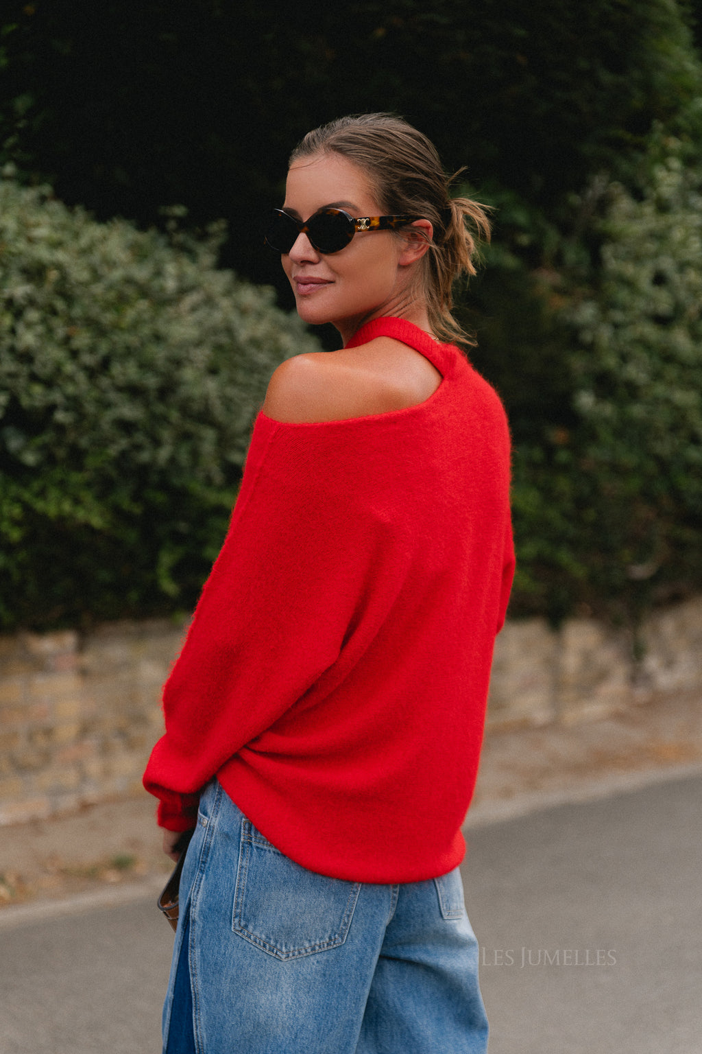 Macey open shoulder jumper coral red