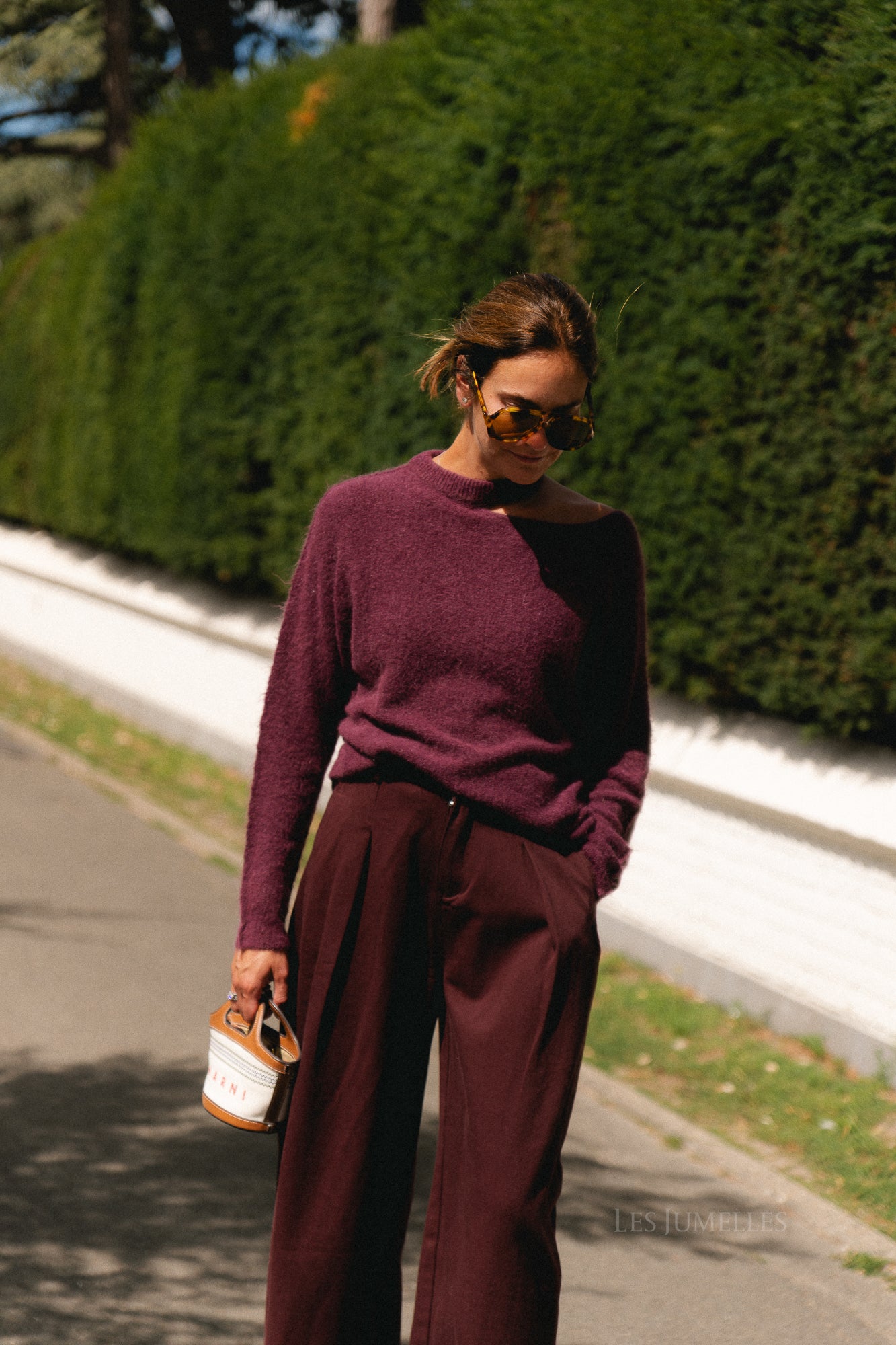 Macey open shoulder jumper burgundy