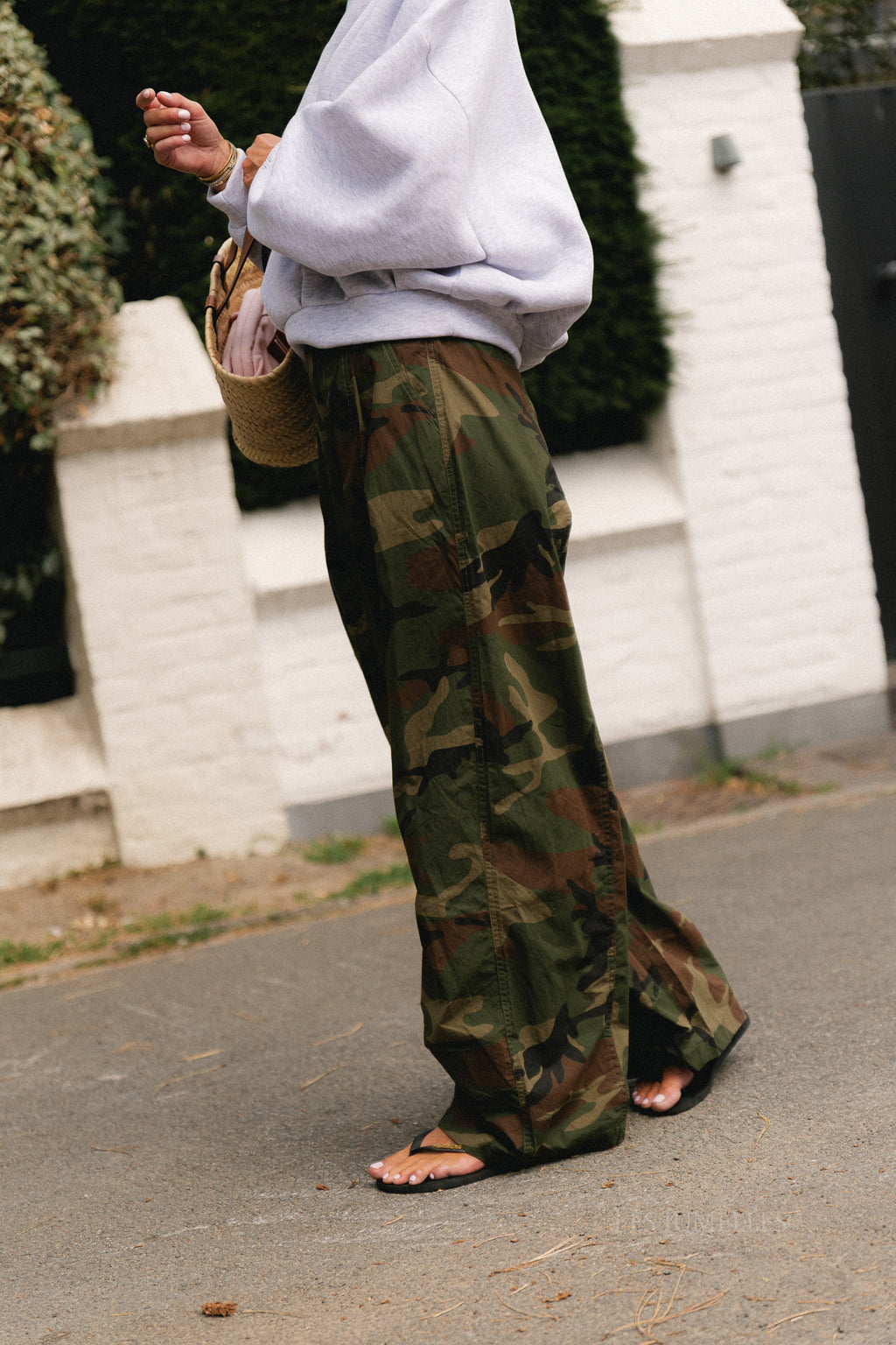 Amandine wide-leg pants camouflage print