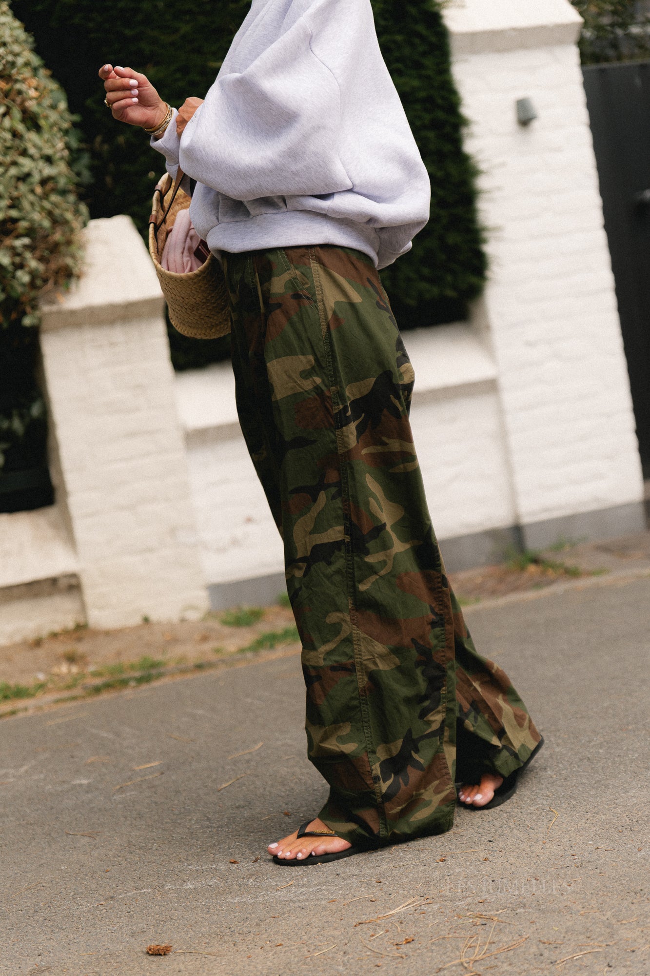 Amandine wide-leg pants camouflage print
