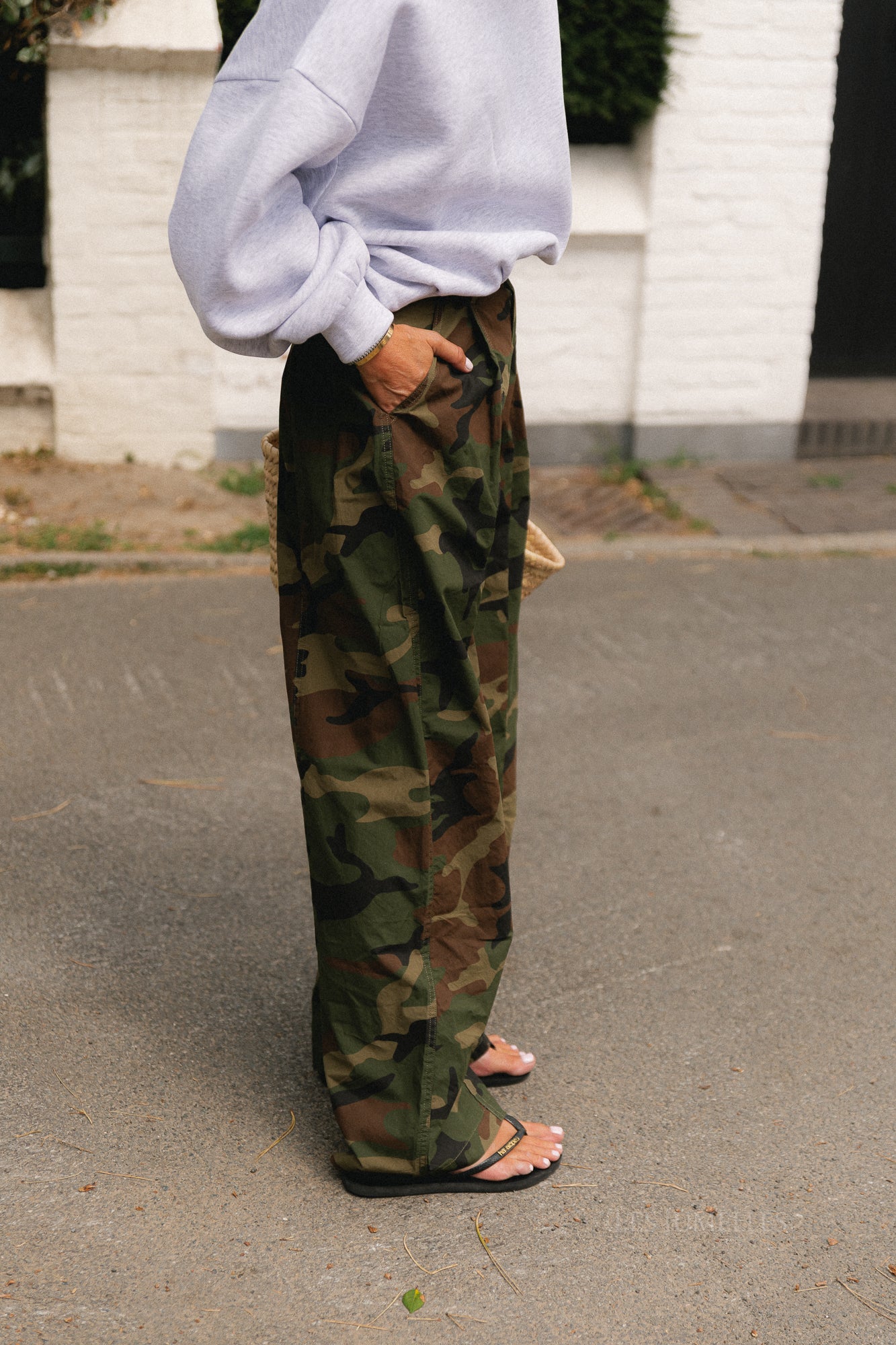 Amandine wide-leg pants camouflage print
