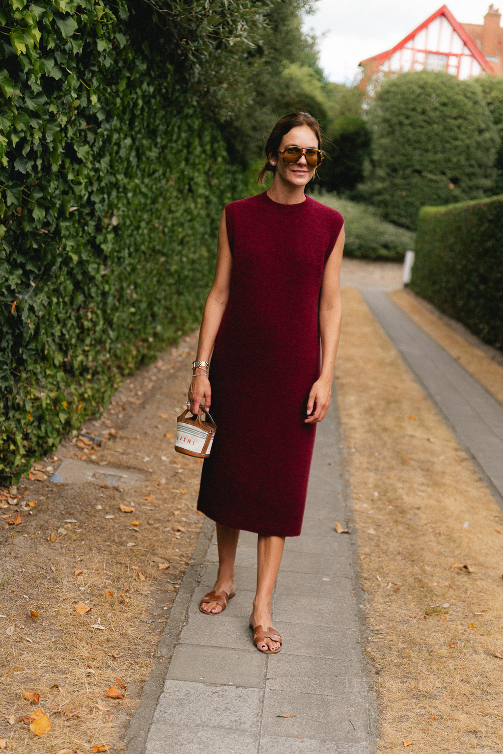 Reza sleeveless dress rumba red