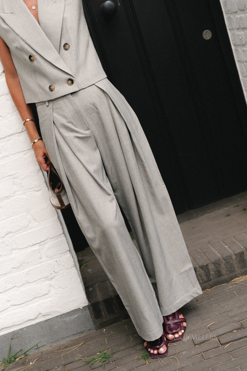 Jeezgc pants light grey