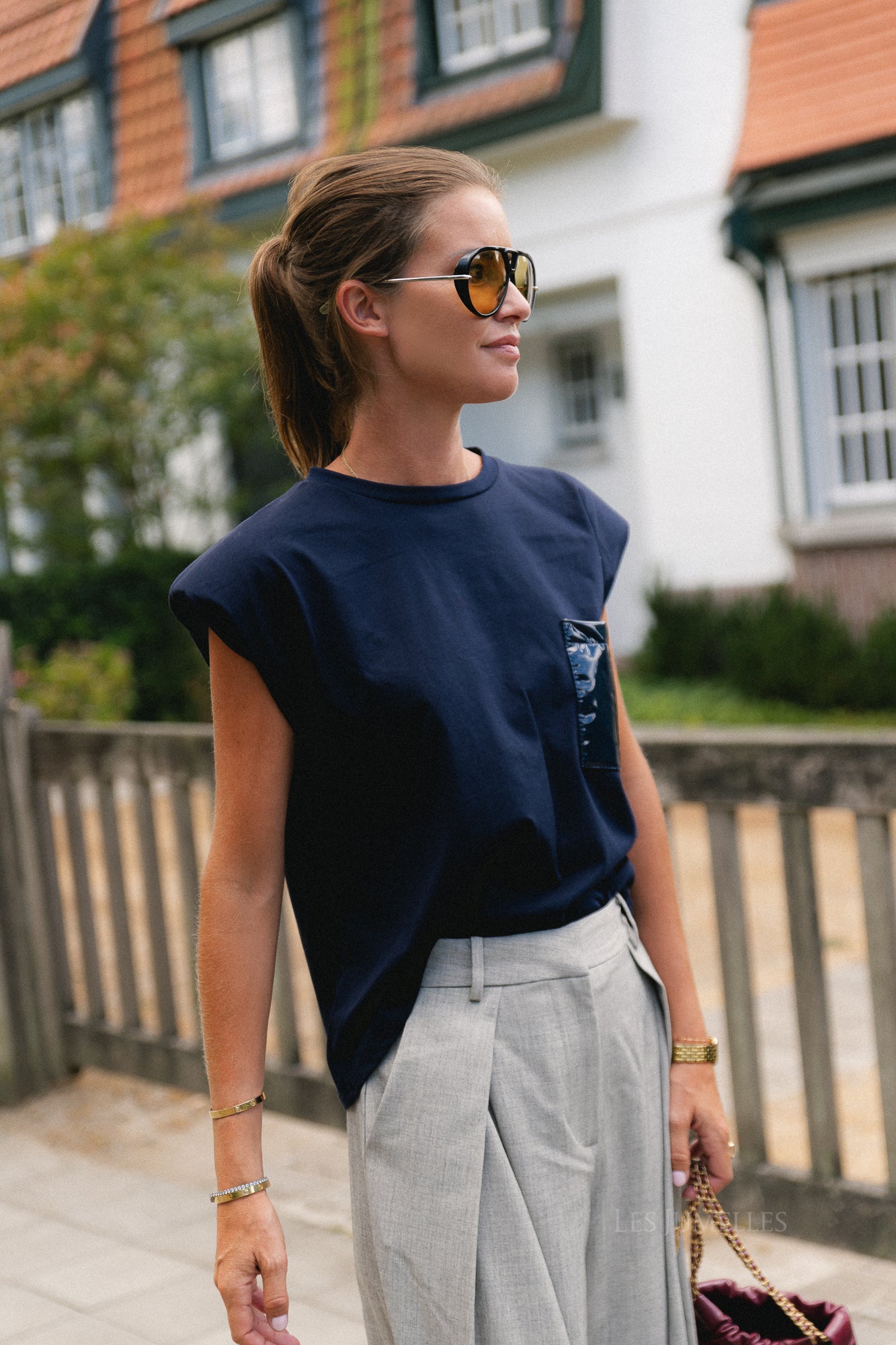 Serena sleeveless T-shirt navy