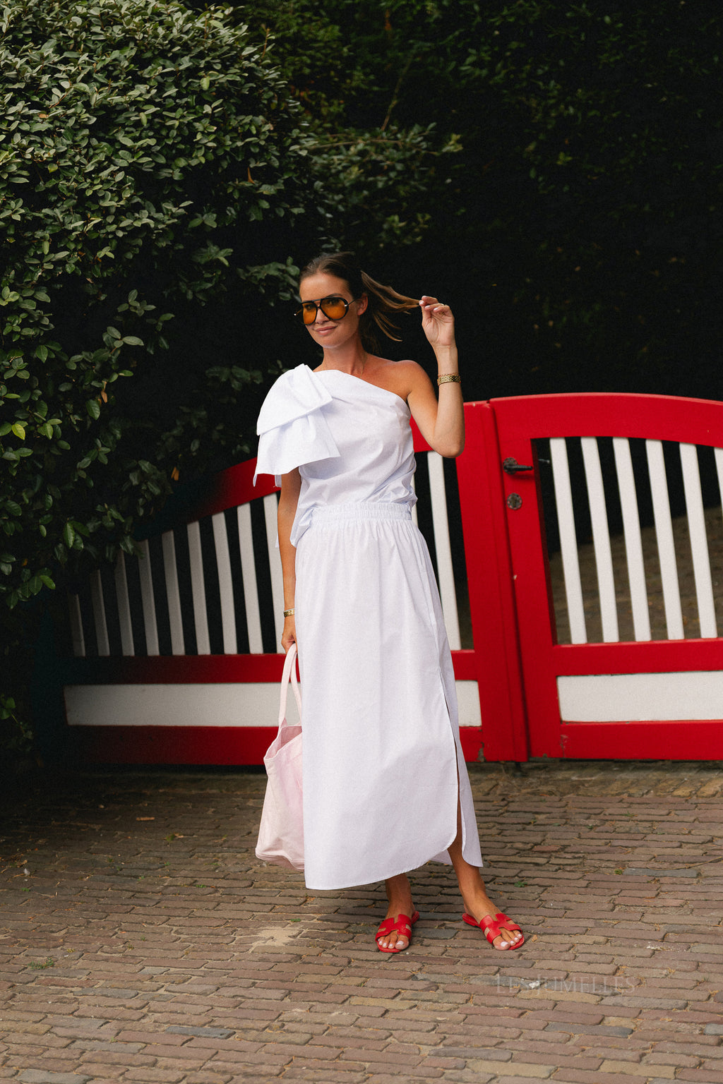 Britt one shoulder bow tie top white