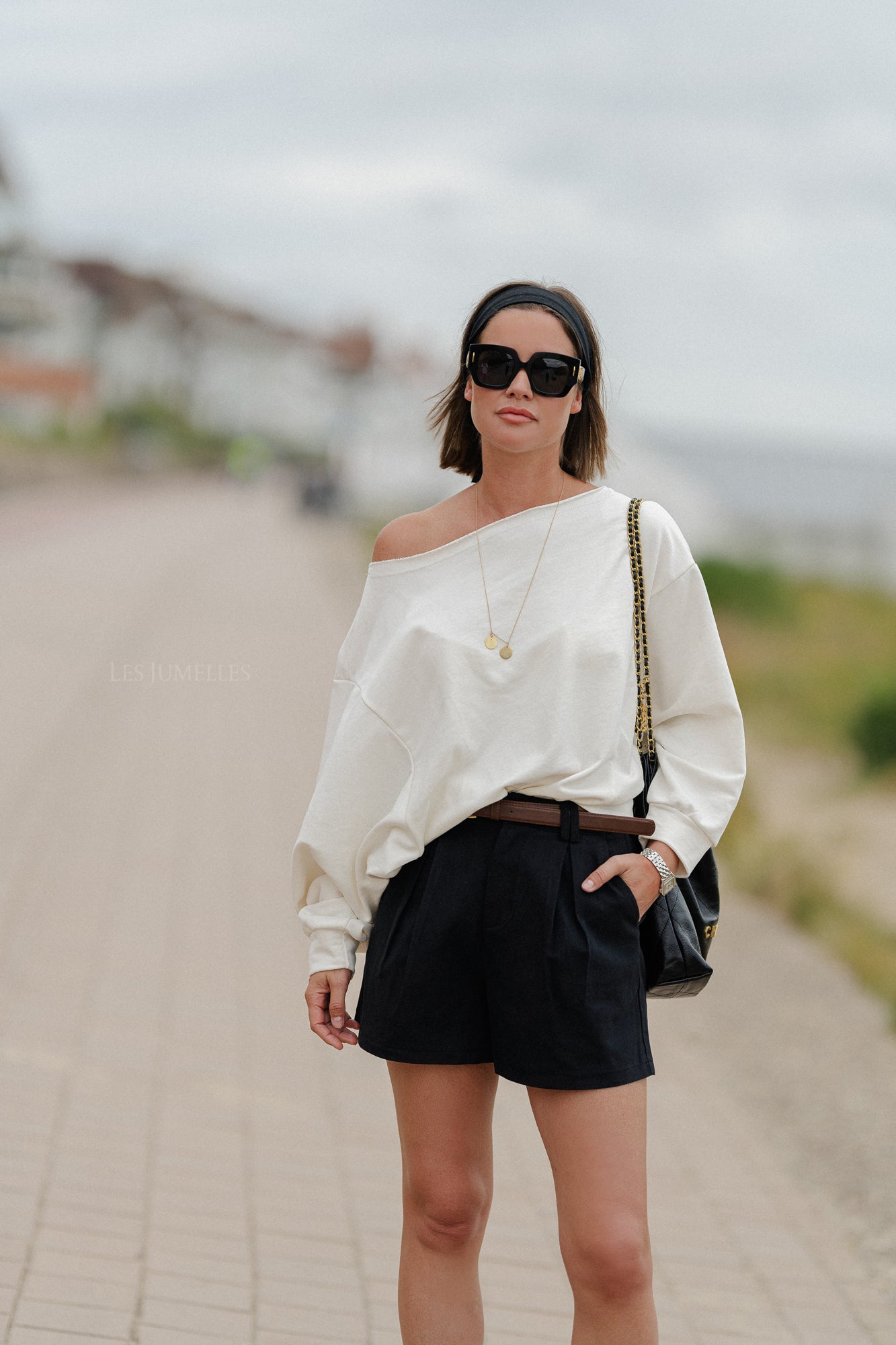 Olga off shoulder sweater ecru