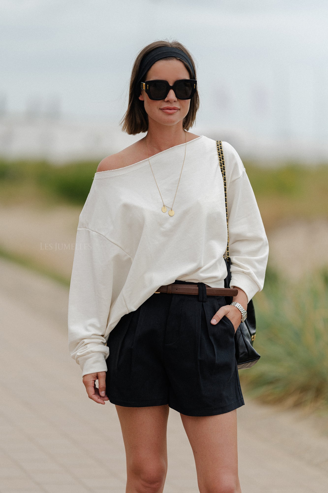 Olga off shoulder sweater ecru