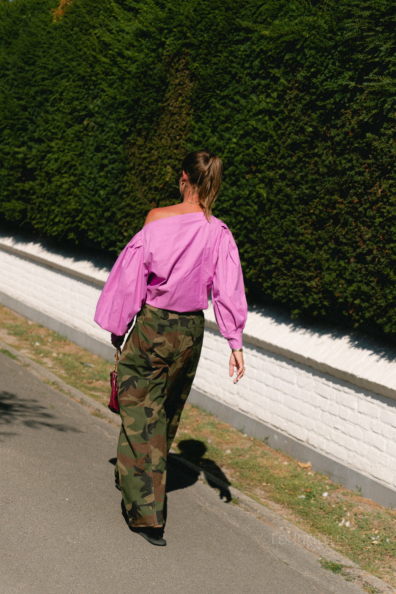 Hannah off-shoulder blouse orchid