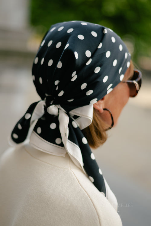 Polka dot scarf black
