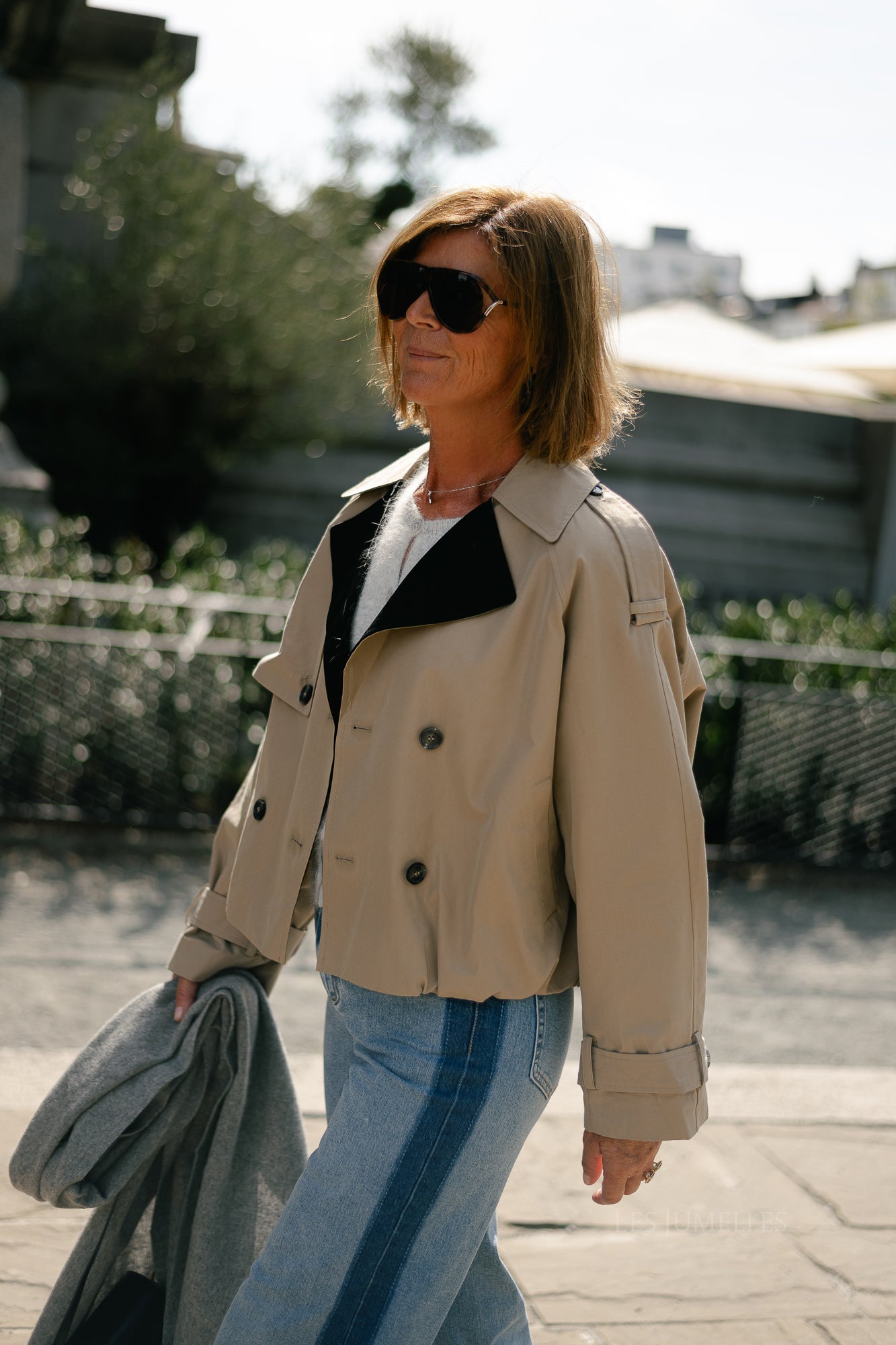 YASElva short jacket sepia tint