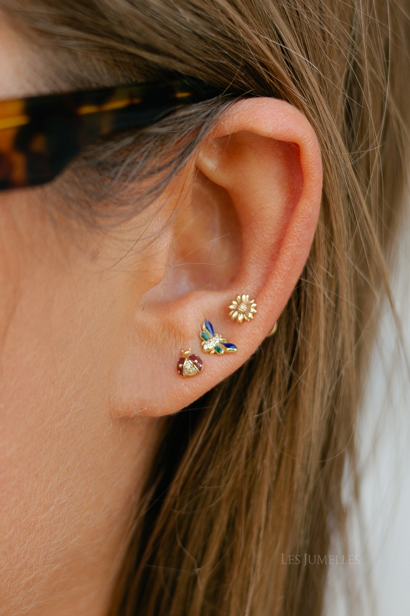 Single lady bug stud gold plated