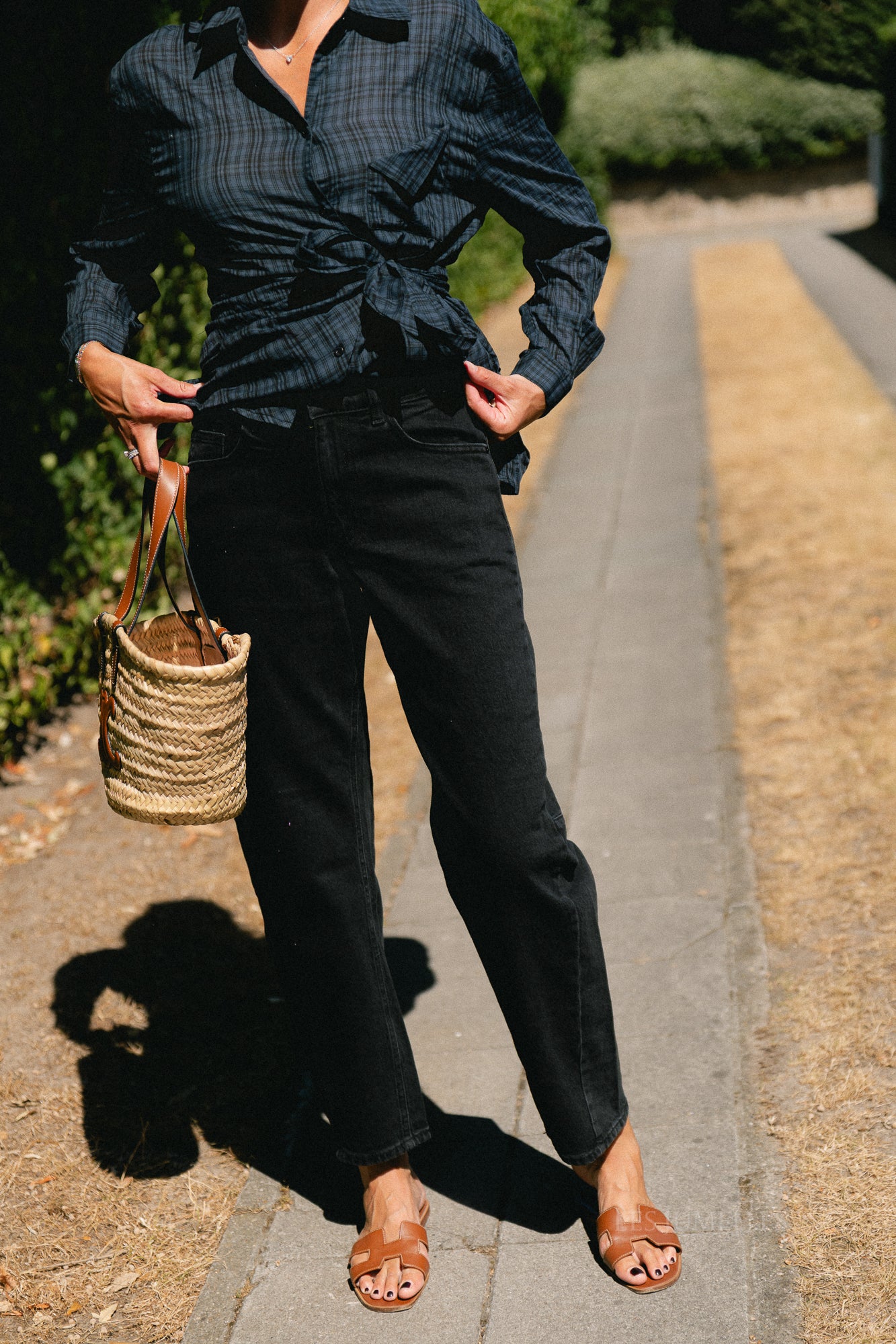 VIBrady RW barrel jeans black denim
