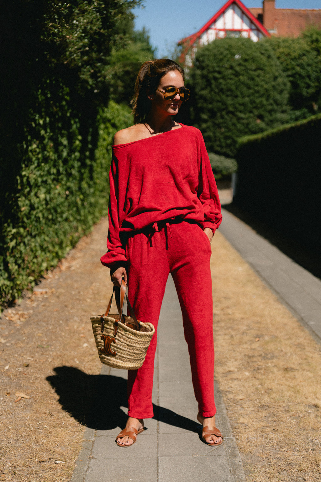 Gisele terry sweatpants red