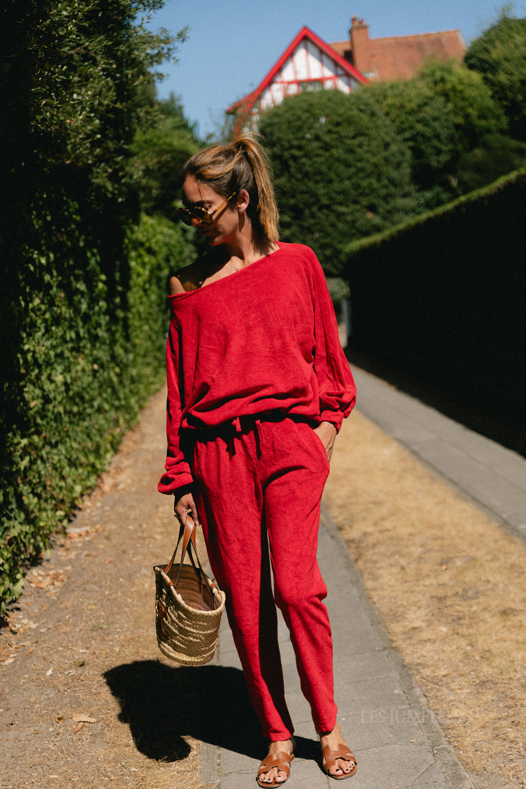 Gisele terry sweatpants red