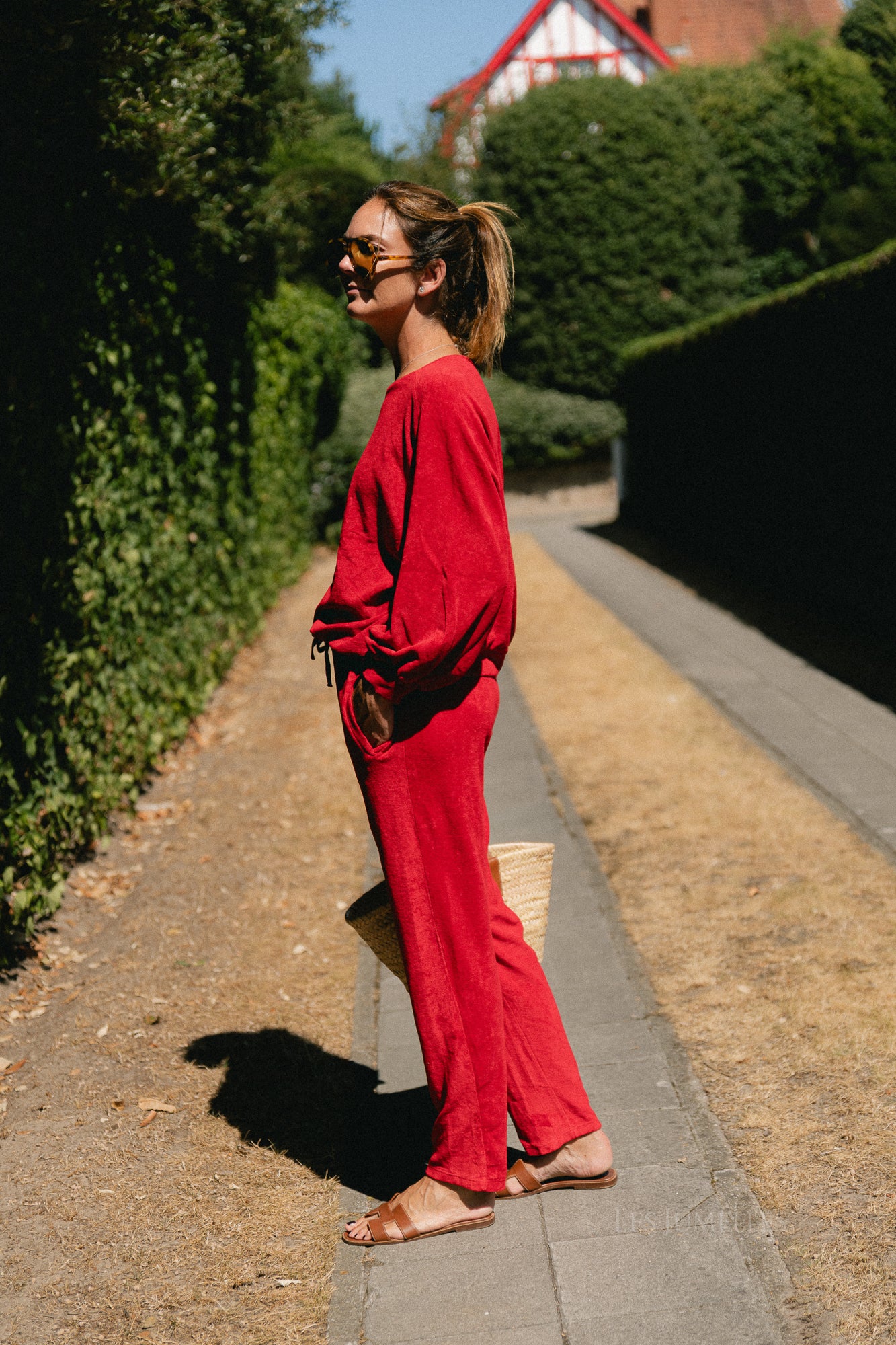 Gisele terry sweatpants red