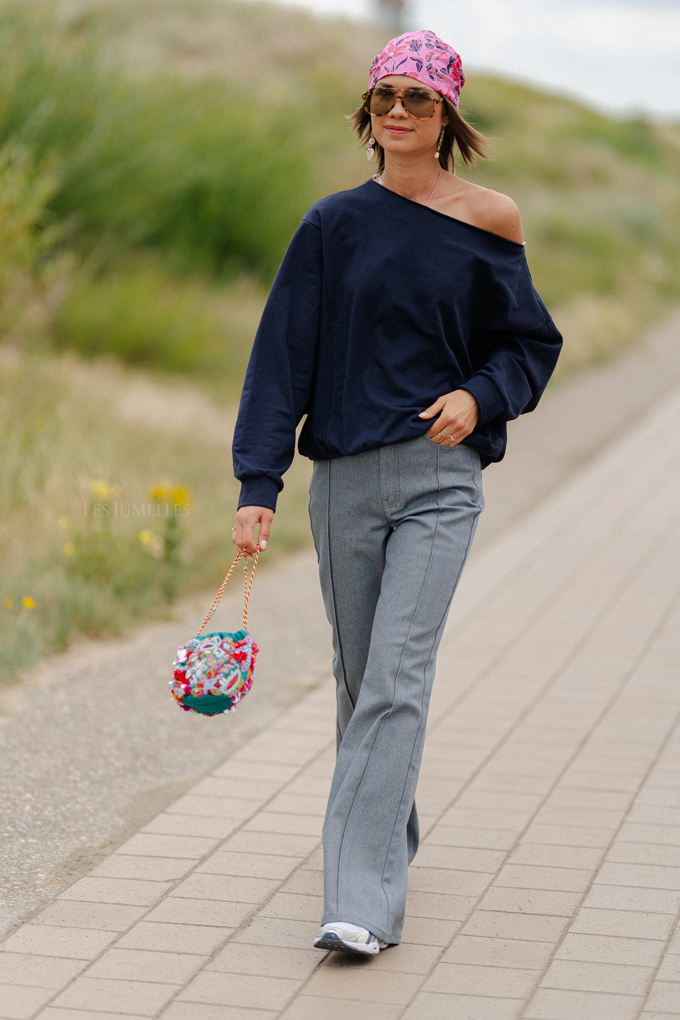 Olga off shoulder sweater navy