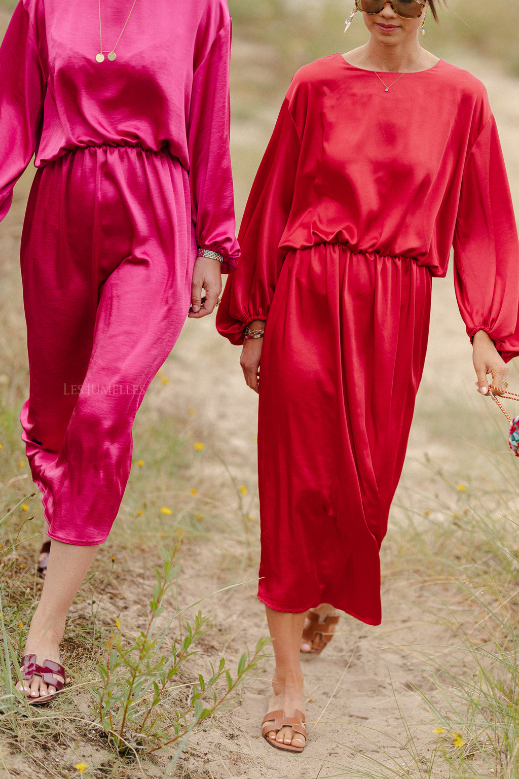  Das Lucia Kleid Narrenrot
