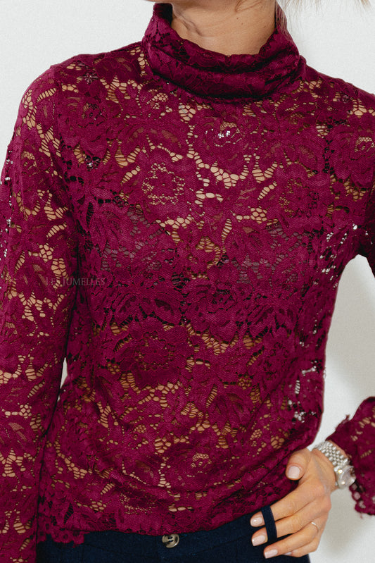 Les Jumelles Elisabeth lace rollneck top burgundy