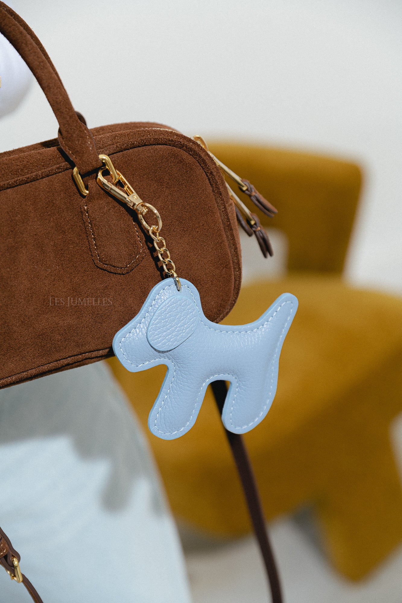 Leren honden sleutelhanger babyblauw