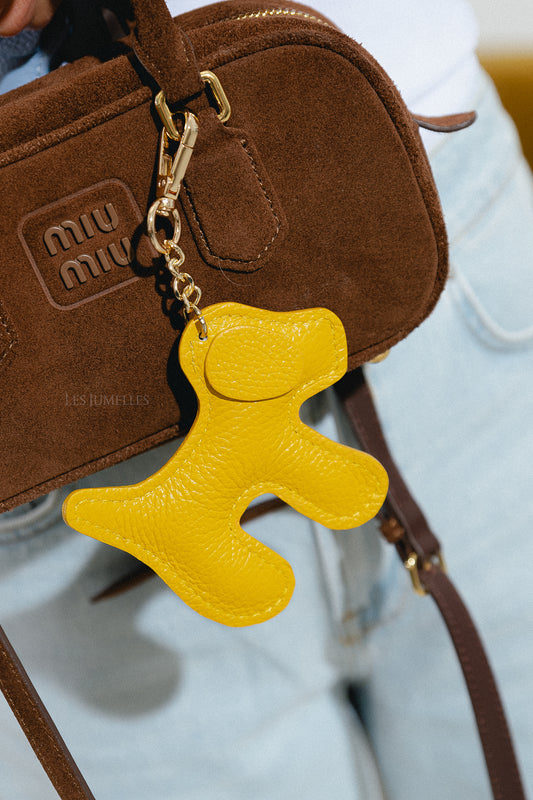 Les Jumelles Leather dog keychain yellow