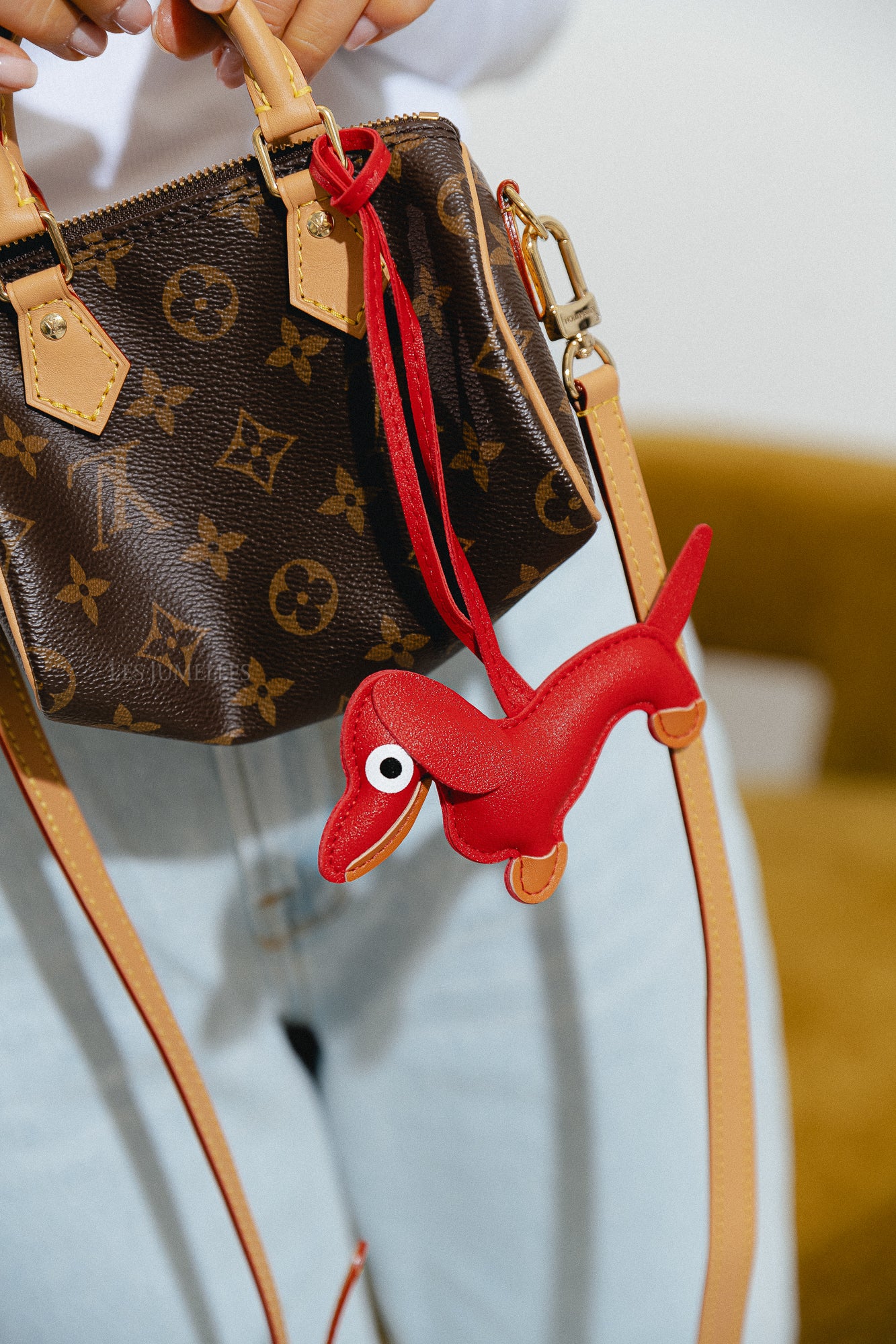 Dachshund keychain red