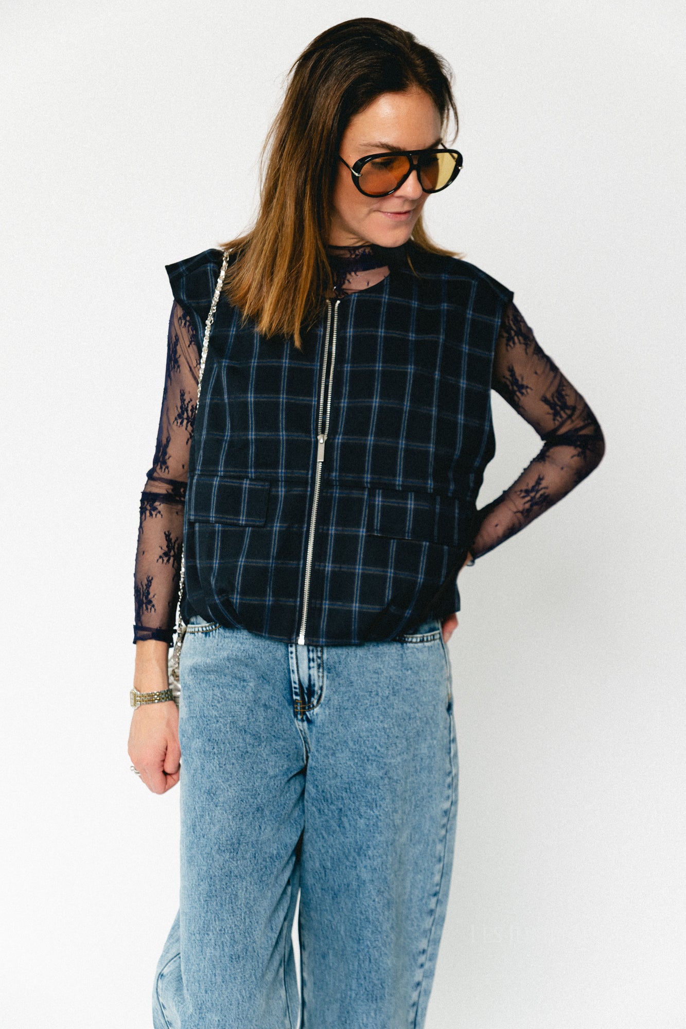 Jeanne checkered sleeveless jacket navy