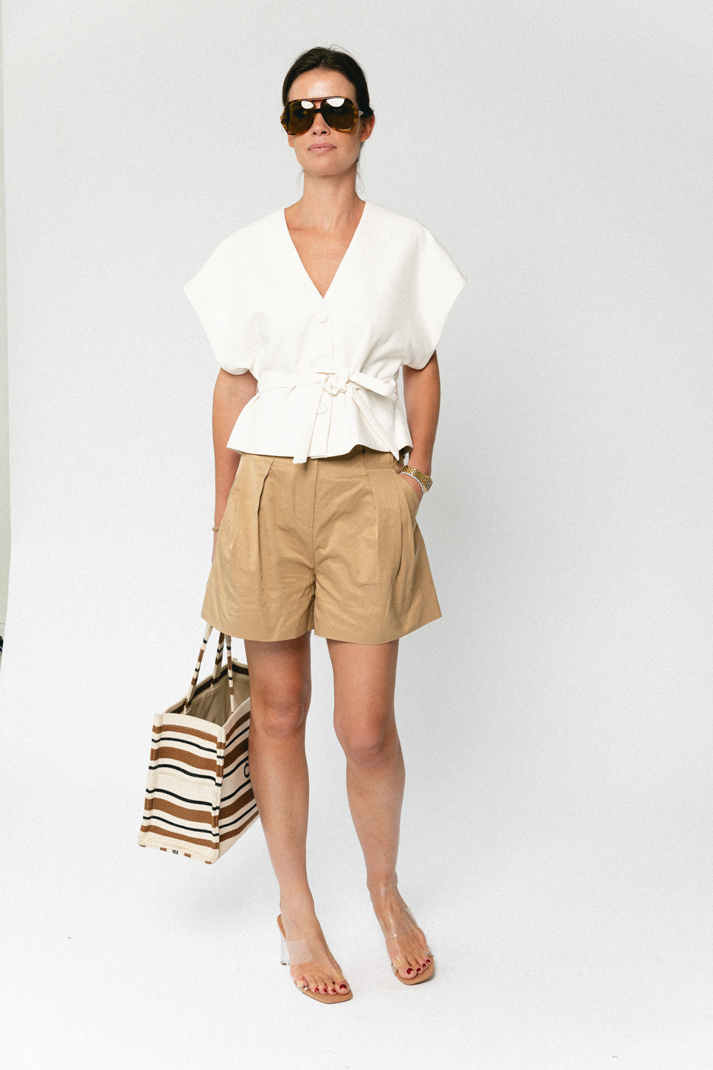 Basil shorts camel