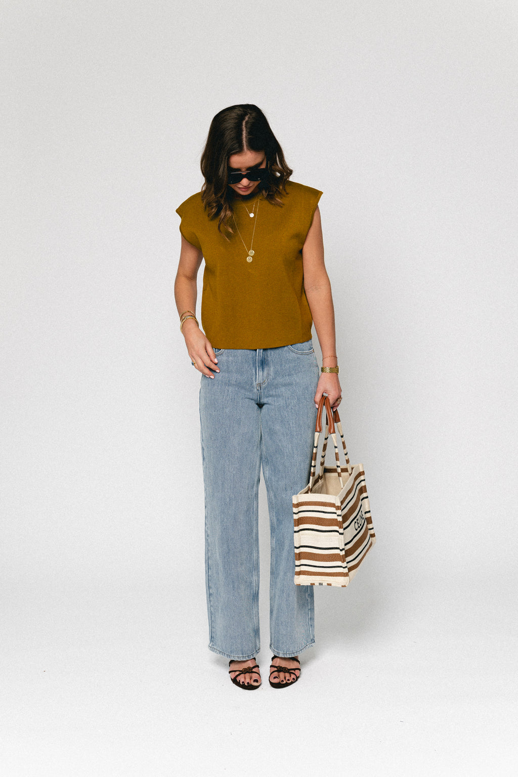 Plama pull olive