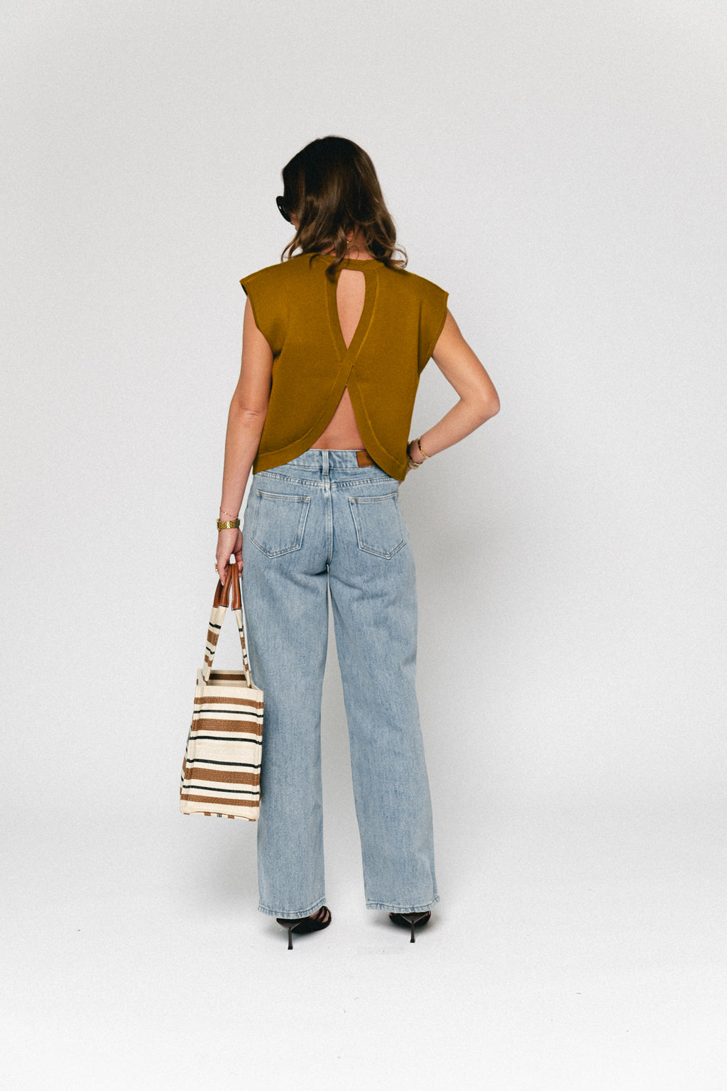 Plama pull olive