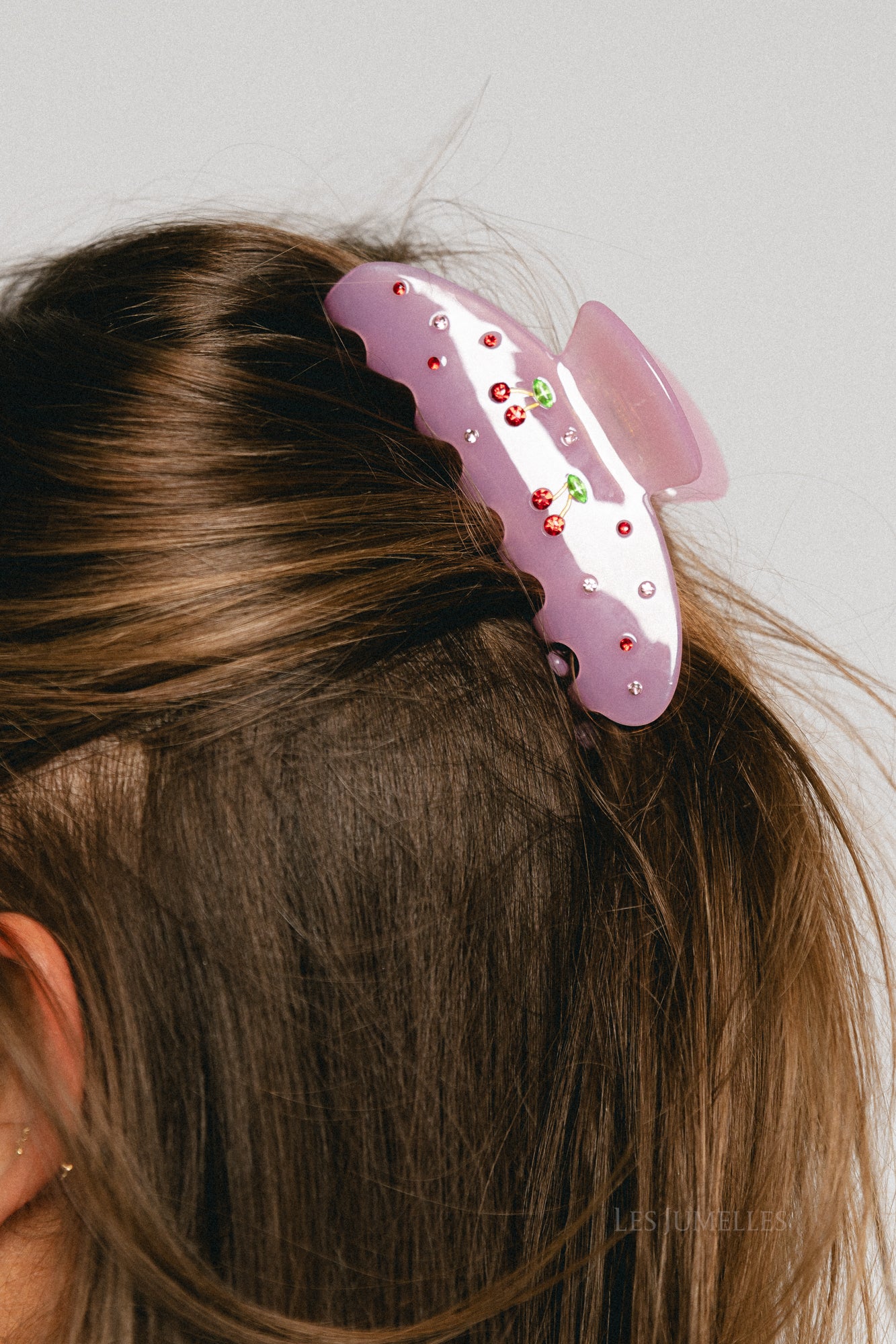 Cherry hair claw pink