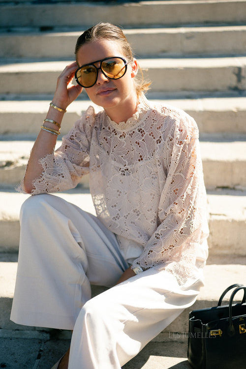 Lucia blouse latte