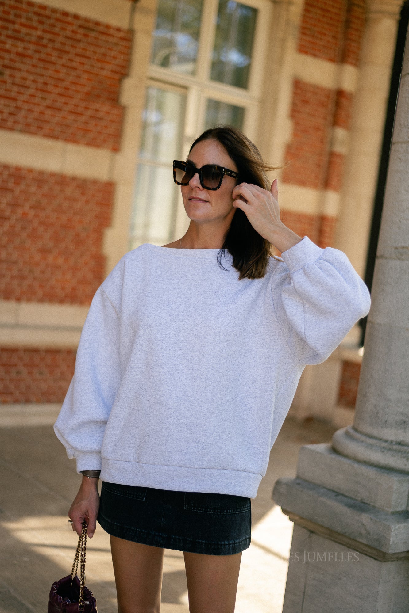 Yasmine off shoulder sweater light grey
